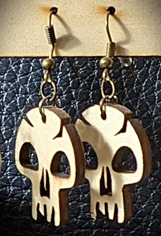 Boucles en forme de tête de mort